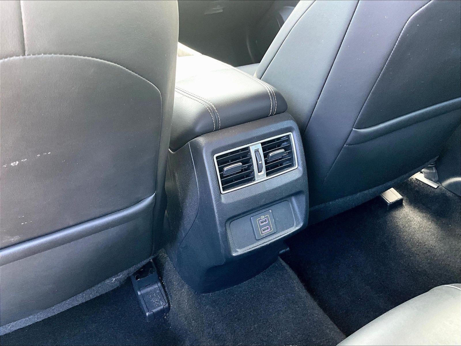 Used 2018 Nissan Maxima Platinum FWD image 10