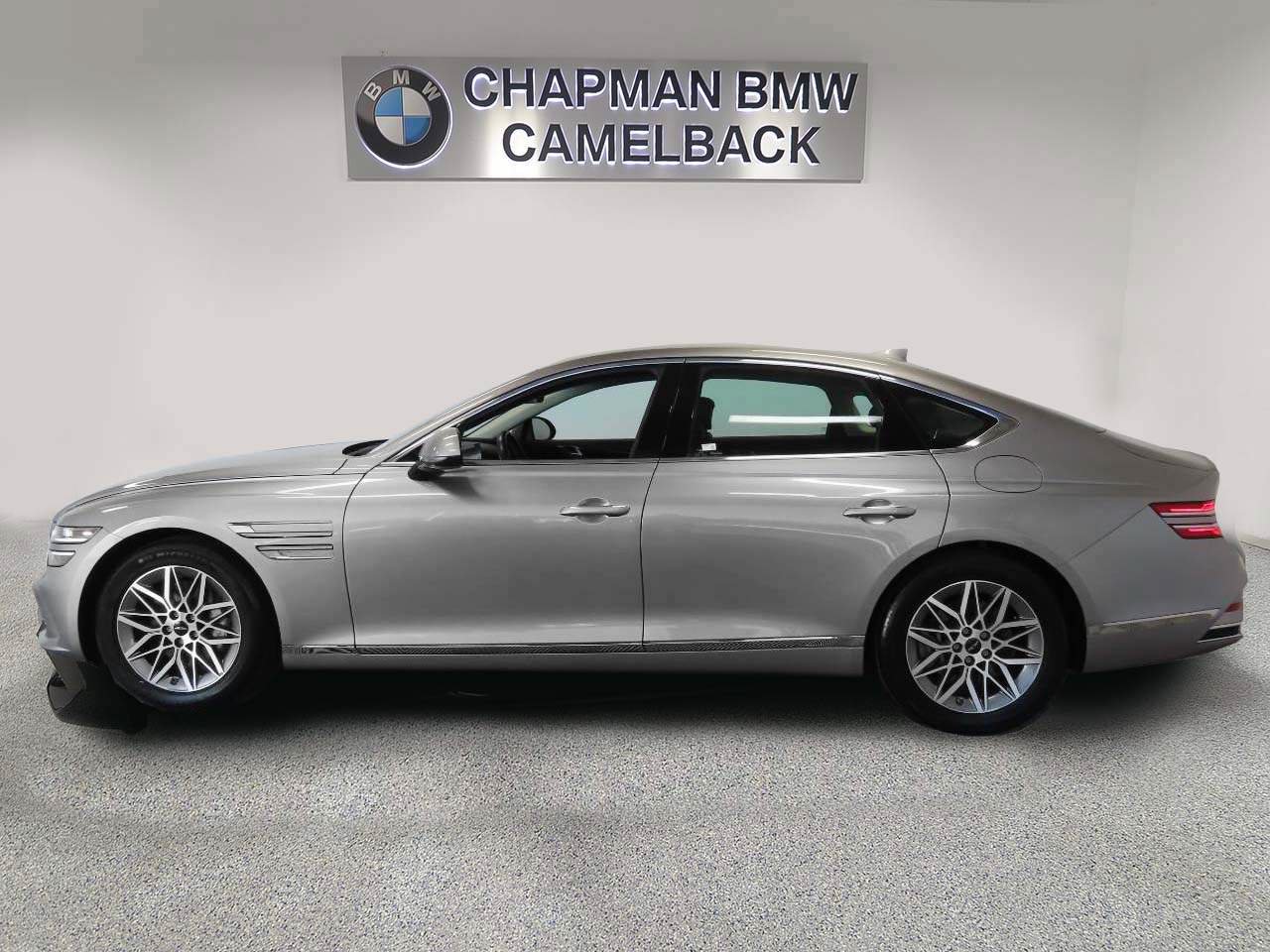Used 2025 Genesis G80 2.5T AWD/4WD image 3