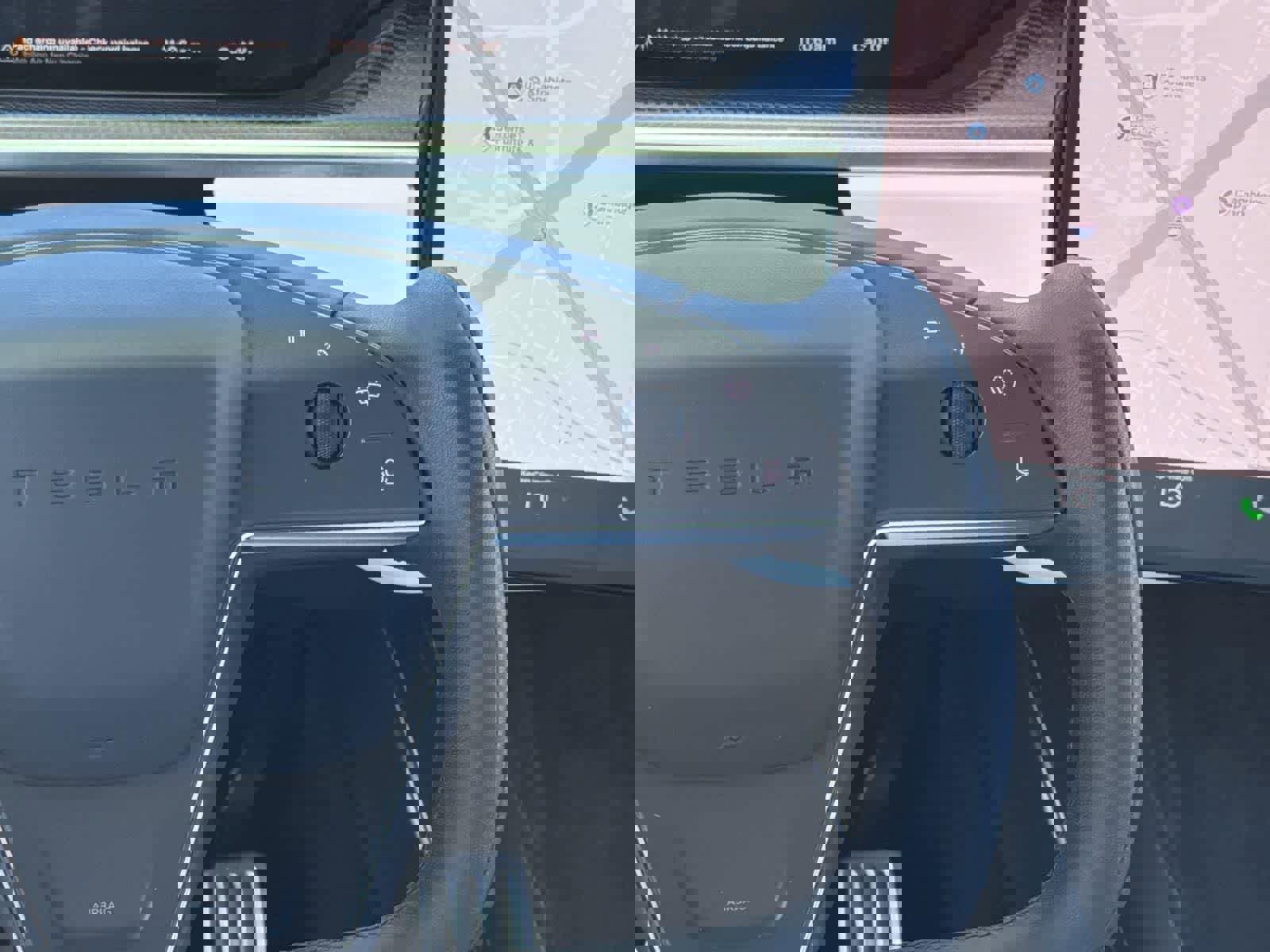 Used 2023 Tesla Model X Plaid image 14