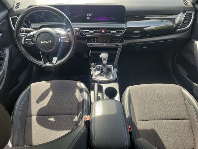 Used 2025 Kia Seltos S FWD image 10