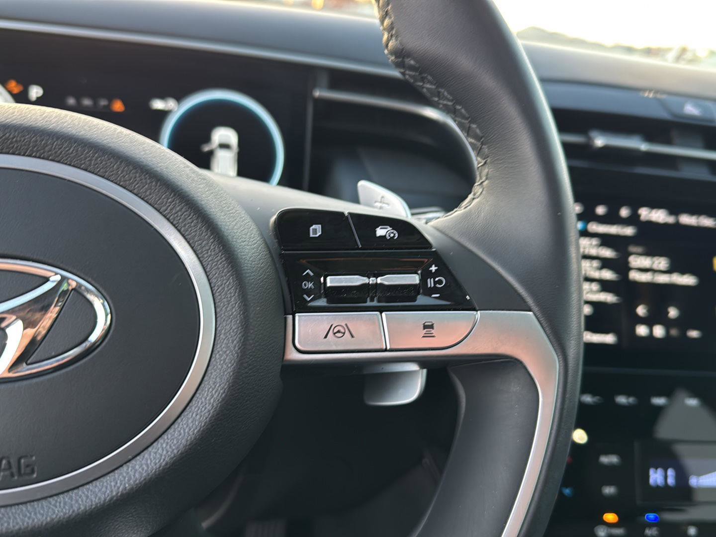 Used 2023 Hyundai Tucson Limited image 19