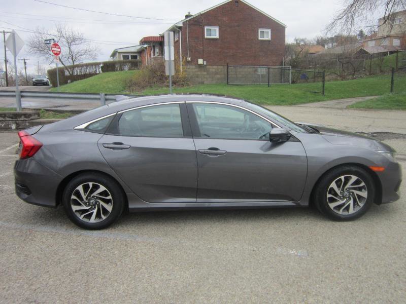 Used 2017 Honda Civic EX image 3