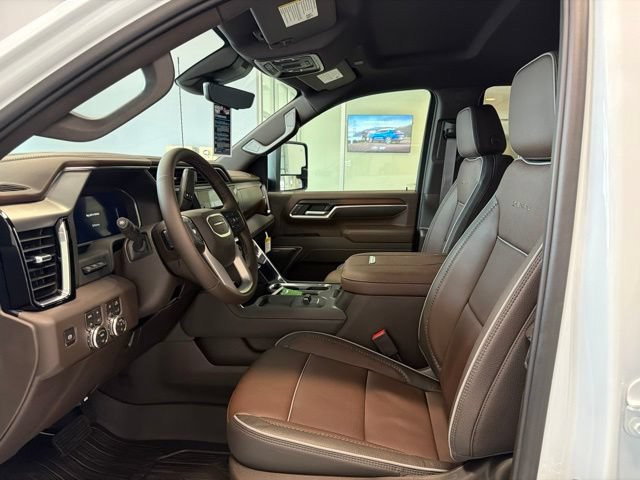 New 2026 GMC Sierra 3500 Denali w/ Technology Package AWD/4WD image 19