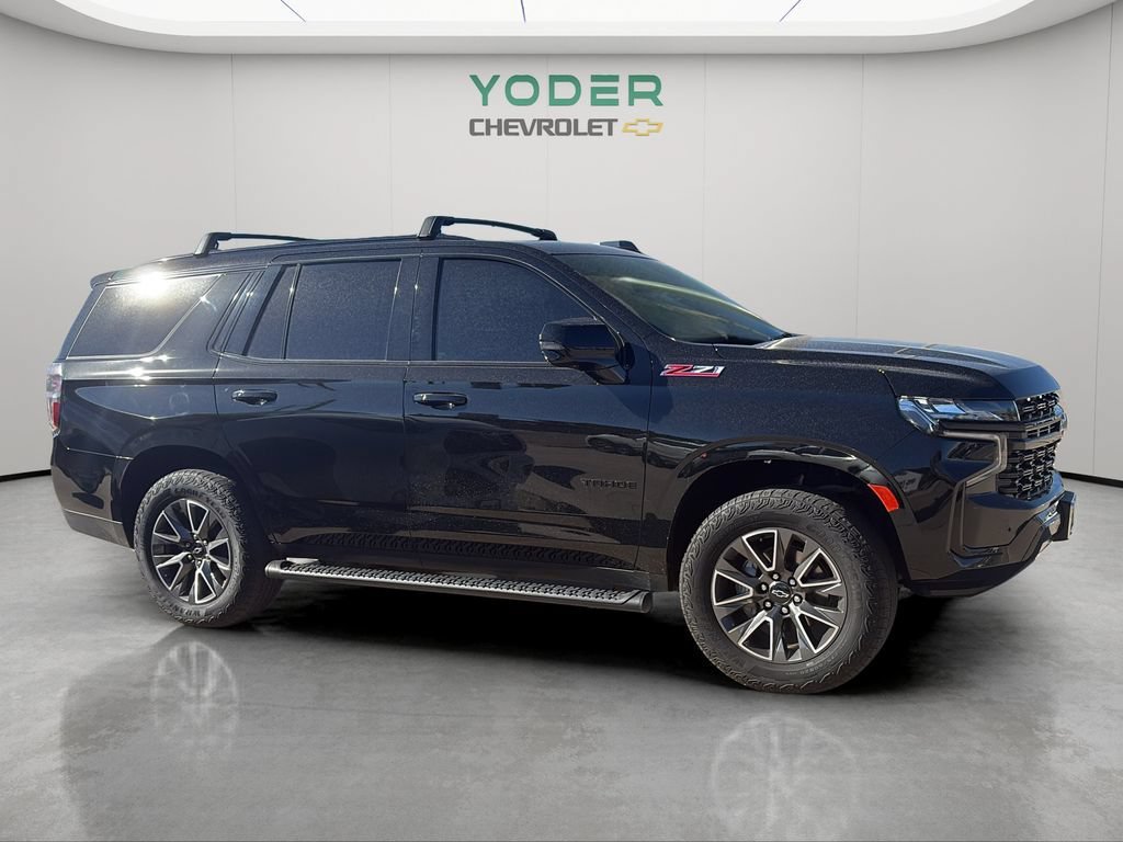 Used 2024 Chevrolet Tahoe Z71 w/ Luxury Package AWD/4WD image 3