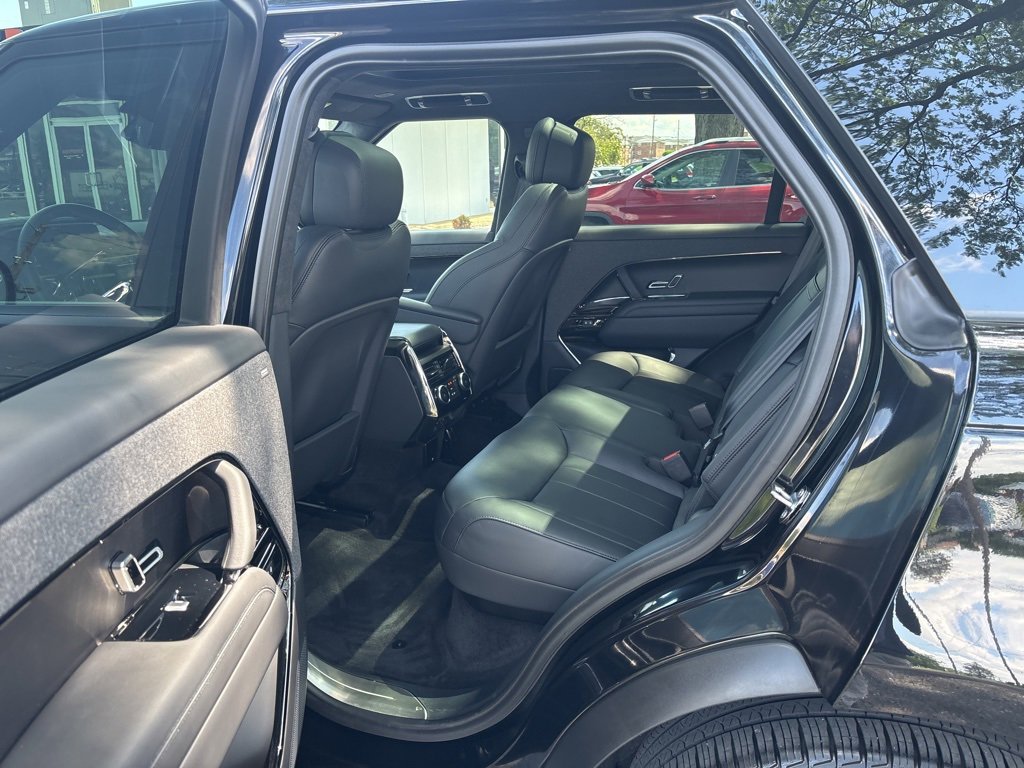 Used 2024 Land Rover Range Rover Sport Autobiography image 34