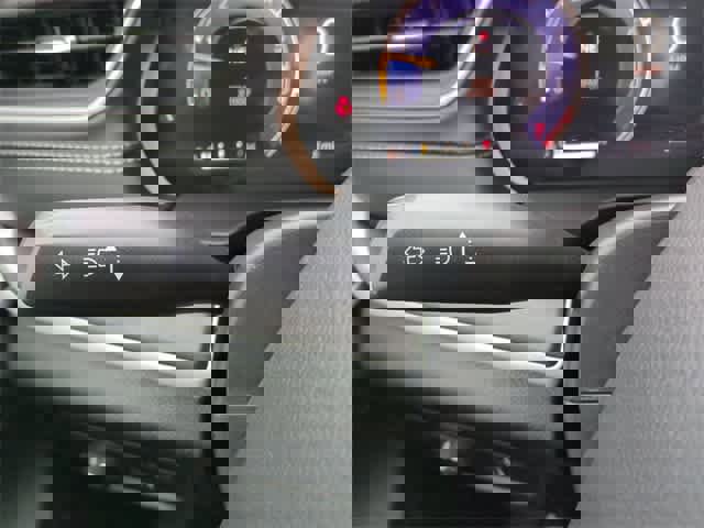 New 2025 Jeep Grand Cherokee Limited image 28