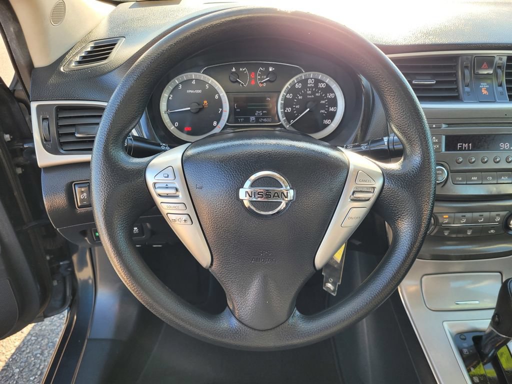 Used 2013 Nissan Sentra SV FWD image 17