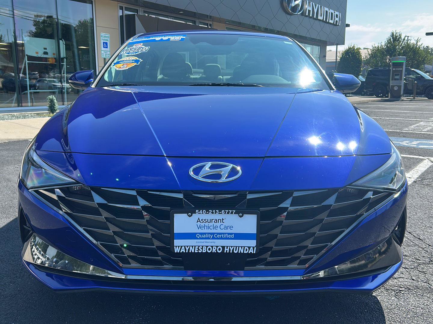 Certified 2023 Hyundai Elantra Limited w/ Cargo Package FWD image 11