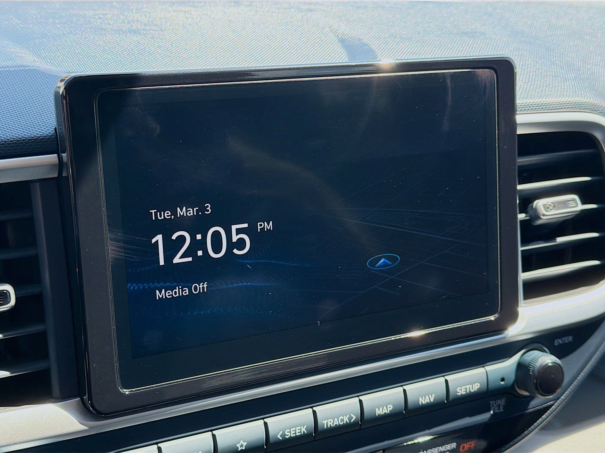 Used 2023 Hyundai Venue Limited image 10