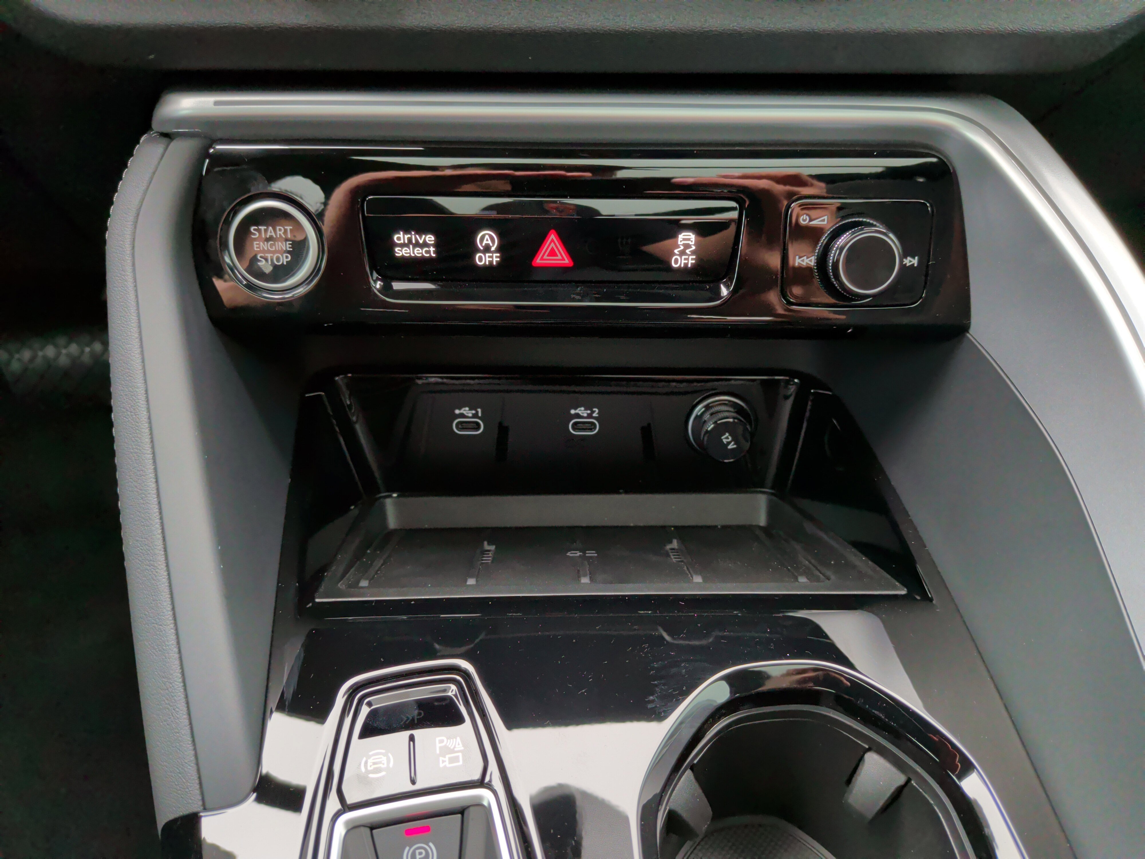 Used 2025 Audi Q5 Premium Plus AWD/4WD image 32