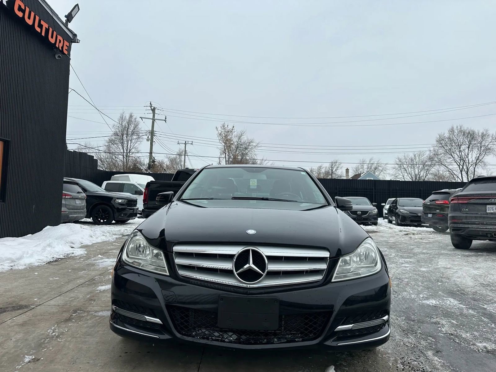 Used 2014 Mercedes-Benz C 300 4MATIC Sedan image 2