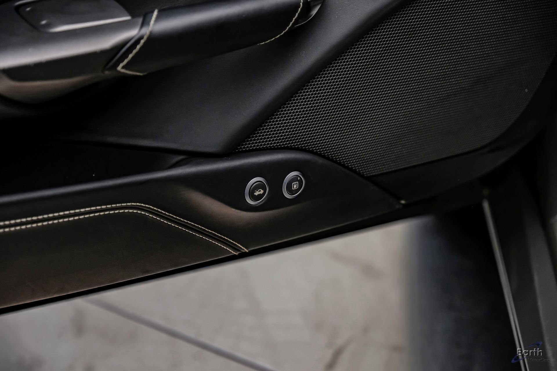 Used 2018 Ferrari 488 Spider image 94