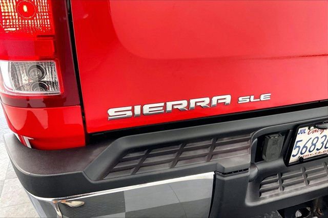 Used 2013 GMC Sierra 2500 SLE w/ HD SLE Premium Package AWD/4WD image 31