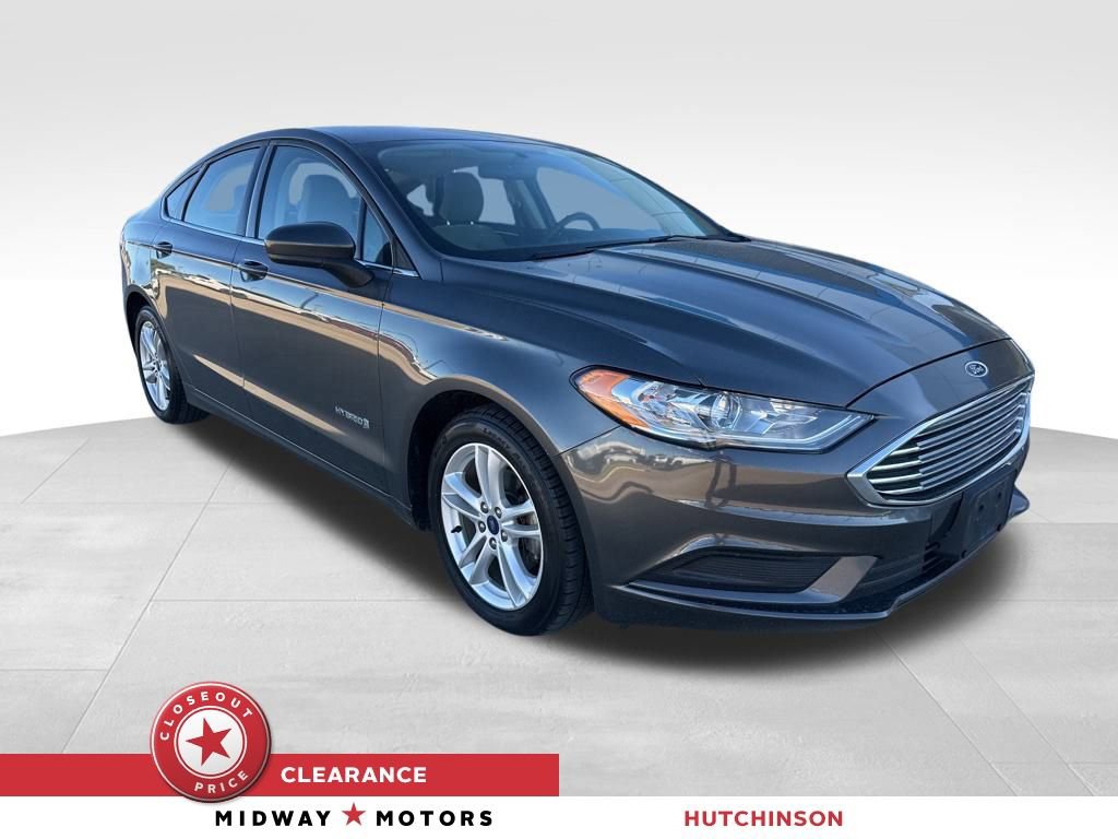 Used 2018 Ford Fusion S image 1
