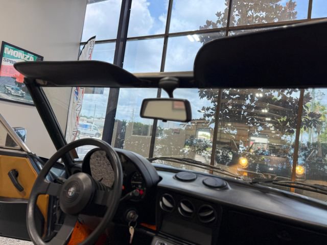 Used 1988 Alfa Romeo Spider Veloce RWD image 30