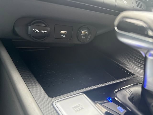 Certified 2023 Hyundai Elantra SEL w/ Convenience Package image 32