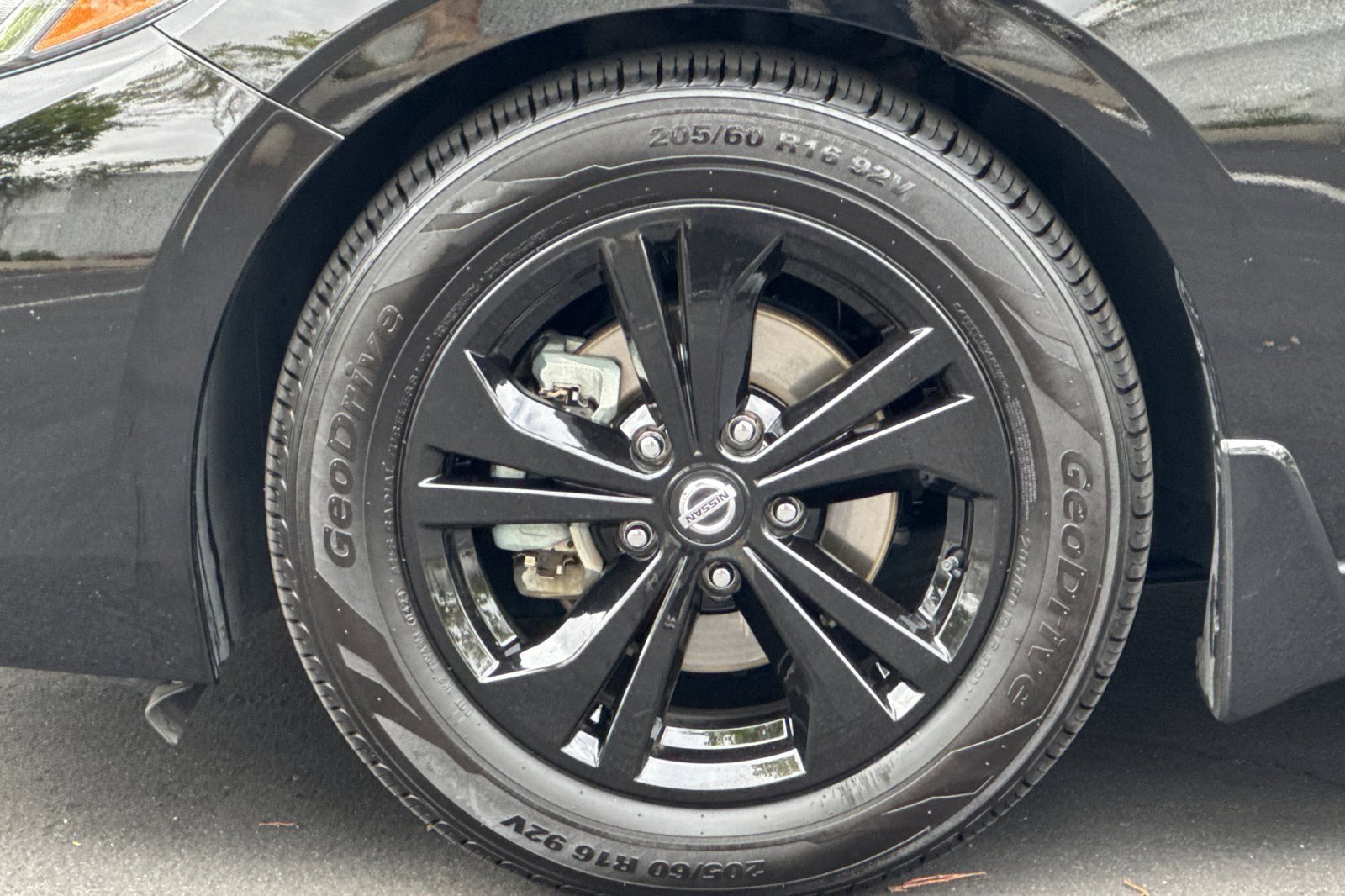 Certified 2023 Nissan Sentra SV w/ All-Weather Package image 31
