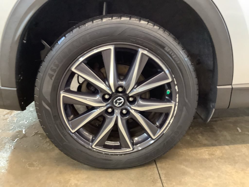Used 2018 MAZDA CX-5 Touring w/ Preferred Equipment Package AWD/4WD image 22