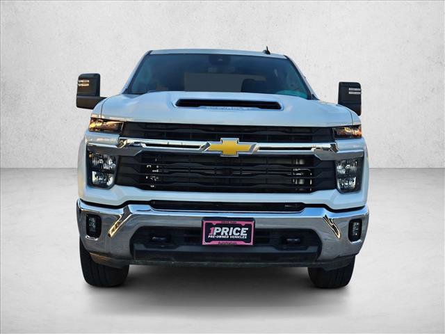 Used 2025 Chevrolet Silverado 2500 LT w/ Convenience Package AWD/4WD image 2