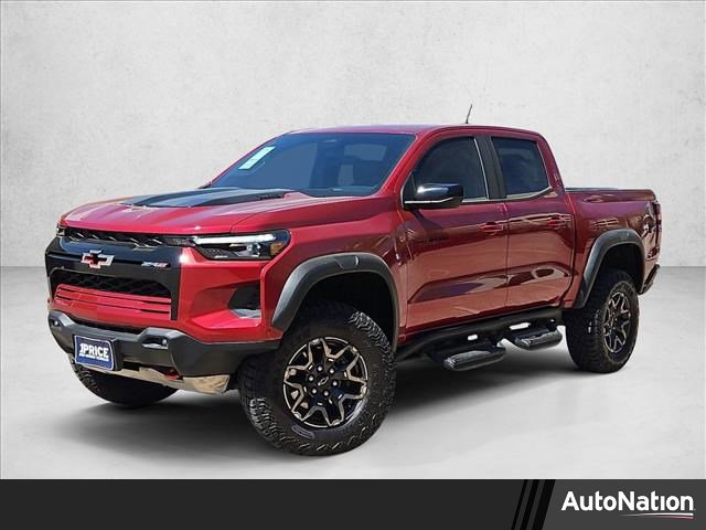 Used 2025 Chevrolet Colorado ZR2 image 1