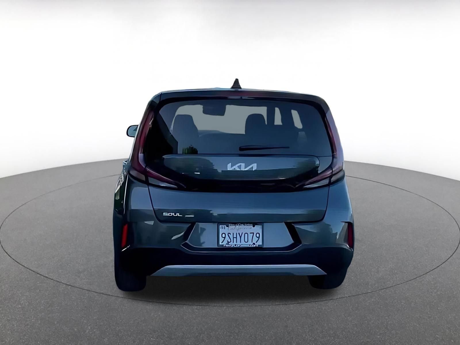 Used 2025 Kia Soul LX w/ LX Technology Package image 11