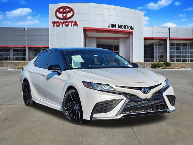 Used 2023 Toyota Camry XSE w/ Navigation Package FWD image 1