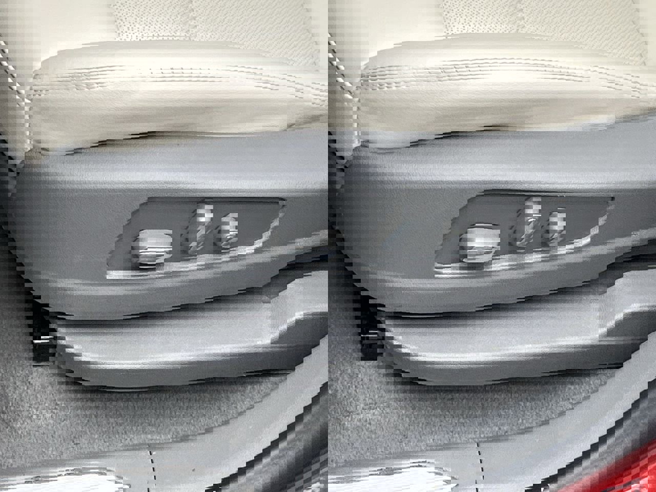 Certified 2023 Cadillac XT5 Premium Luxury w/ Technology Package image 11