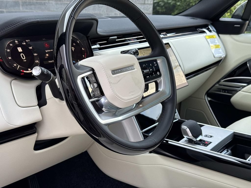 New 2026 Land Rover Range Rover SE AWD/4WD image 22