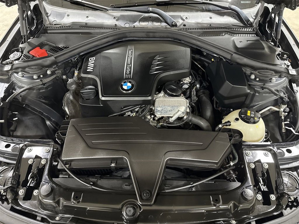 Used 2015 BMW 320i Sedan image 24