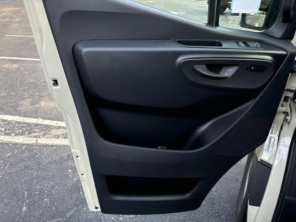 New 2025 Mercedes-Benz Sprinter 2500 image 19