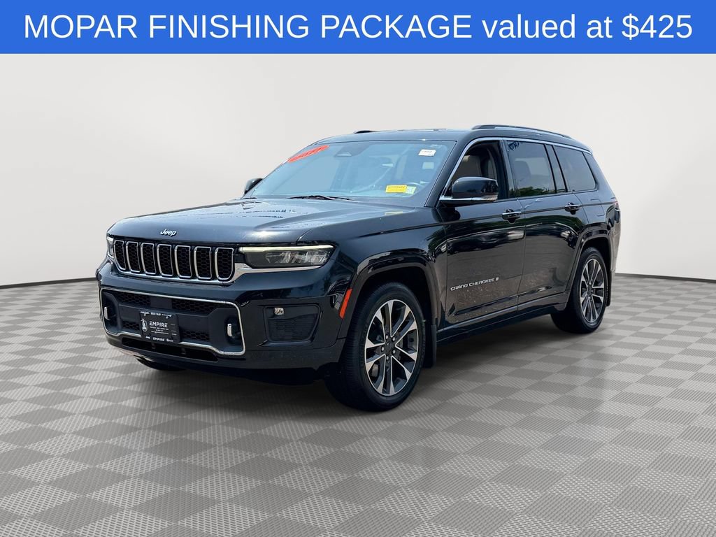 Certified 2021 Jeep Grand Cherokee L Overland w/ Luxury Tech Group IV AWD/4WD image 3