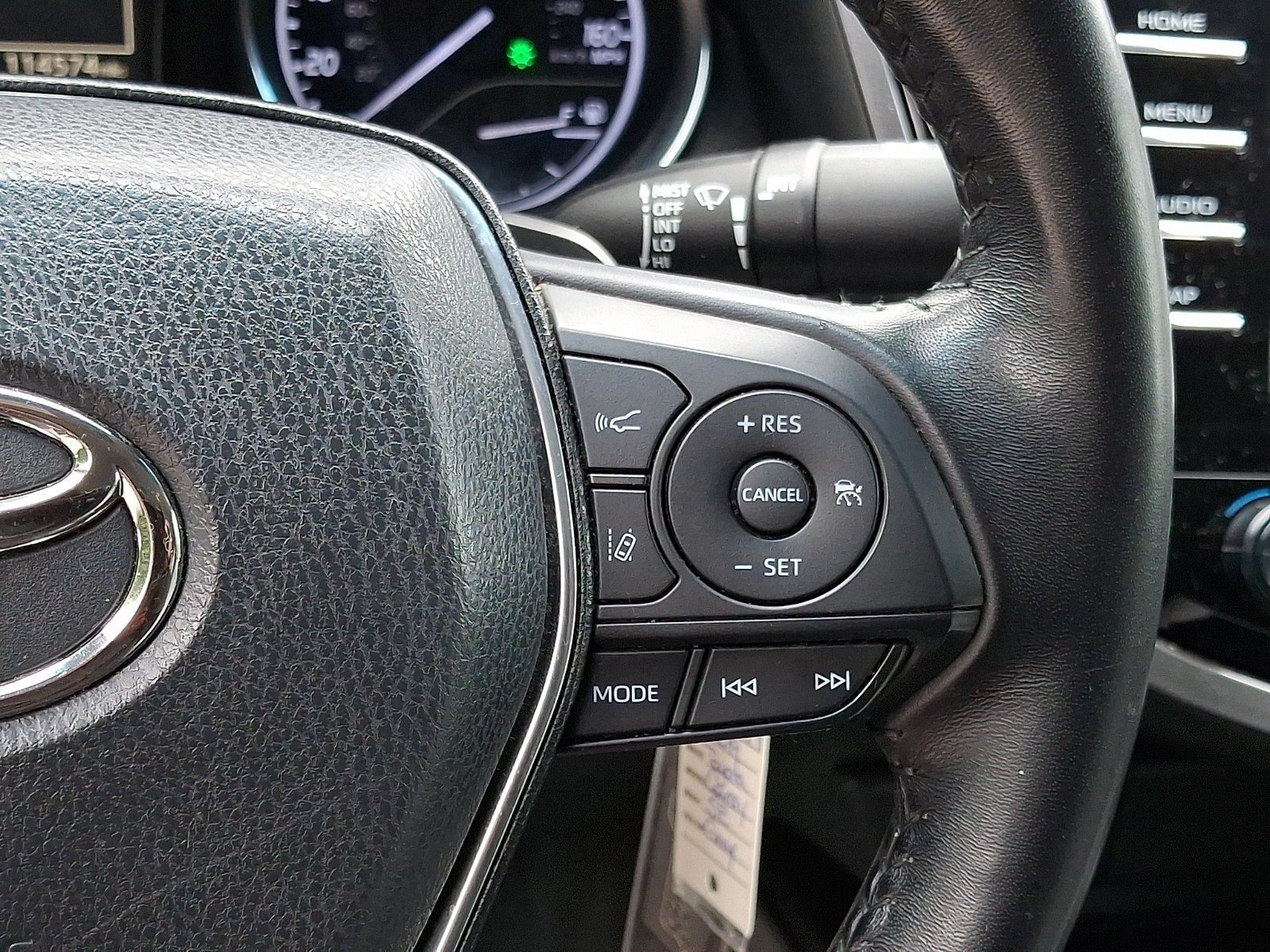 Used 2019 Toyota Camry SE FWD image 22