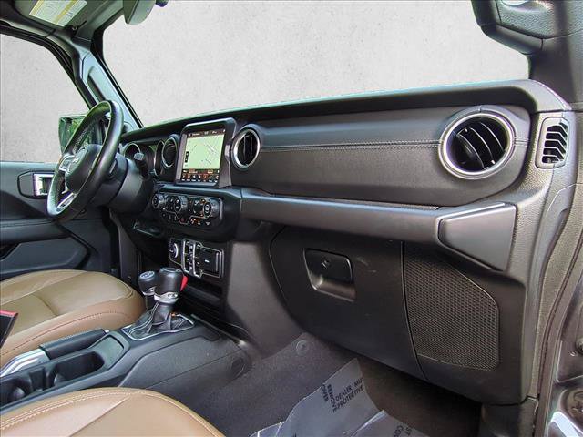 Used 2020 Jeep Gladiator Overland AWD/4WD image 24