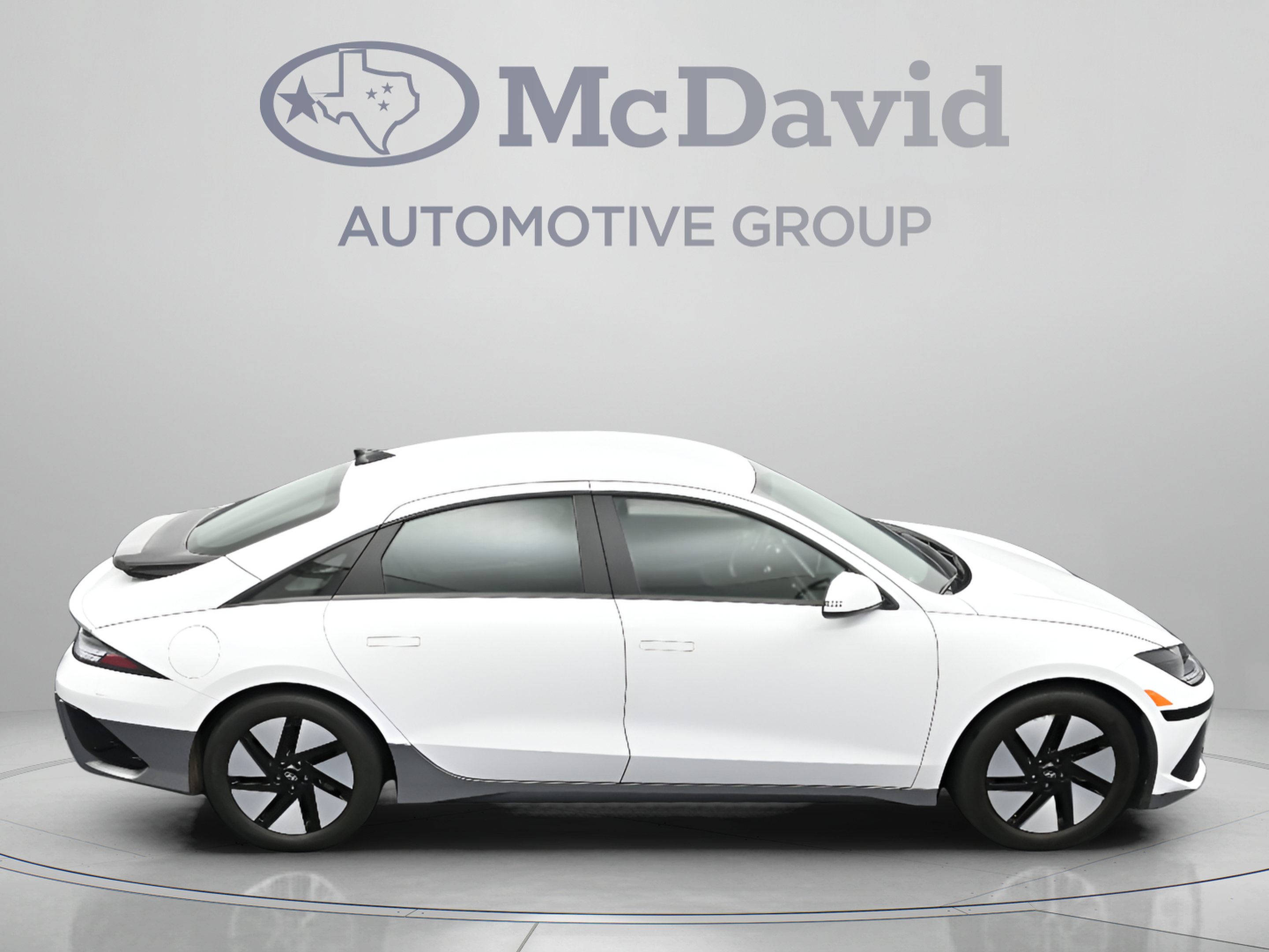 Used 2024 Hyundai Ioniq 6 SEL RWD image 39