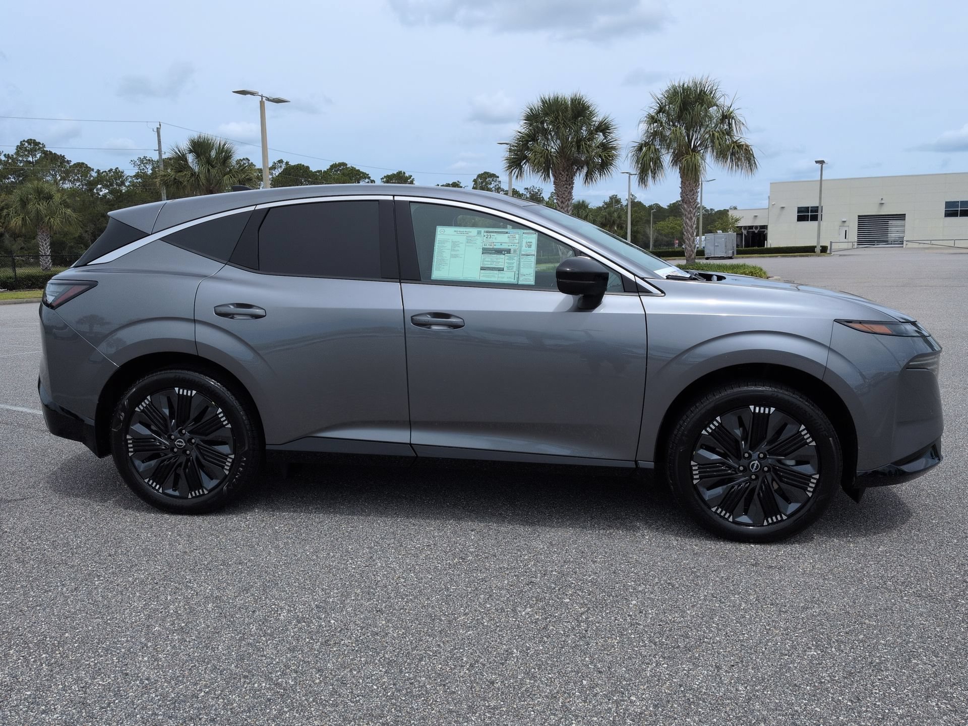 New 2026 Nissan Murano Platinum w/ Cargo Package AWD/4WD image 4