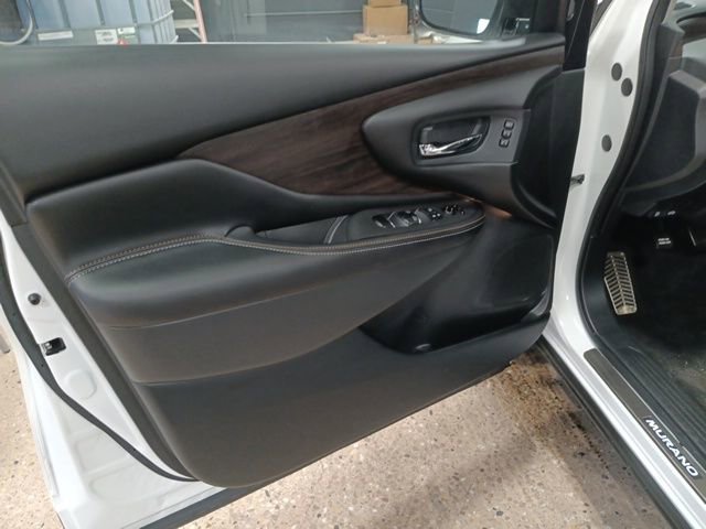 Certified 2023 Nissan Murano Platinum w/ Cargo Package image 10