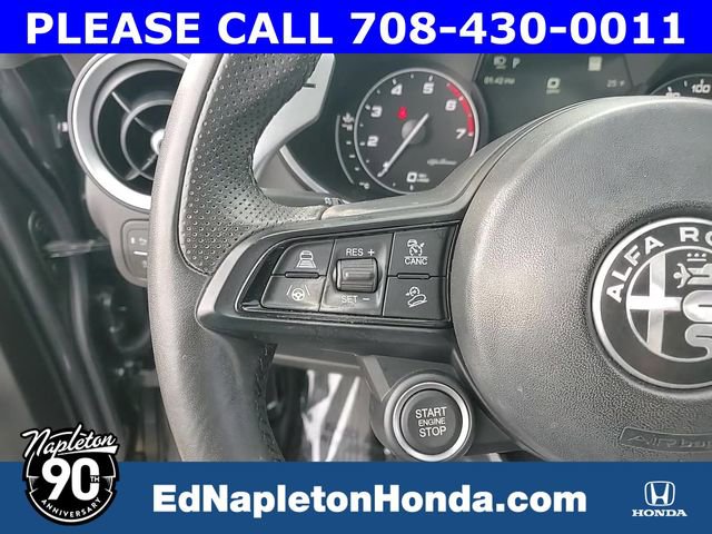 Used 2022 Alfa Romeo Stelvio Veloce image 17