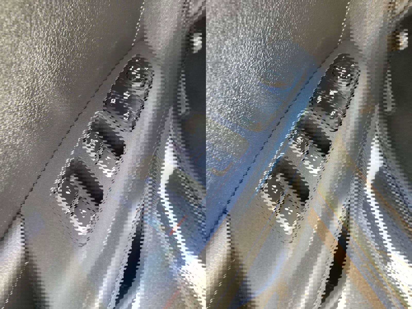 Used 2022 Kia Sportage LX image 18