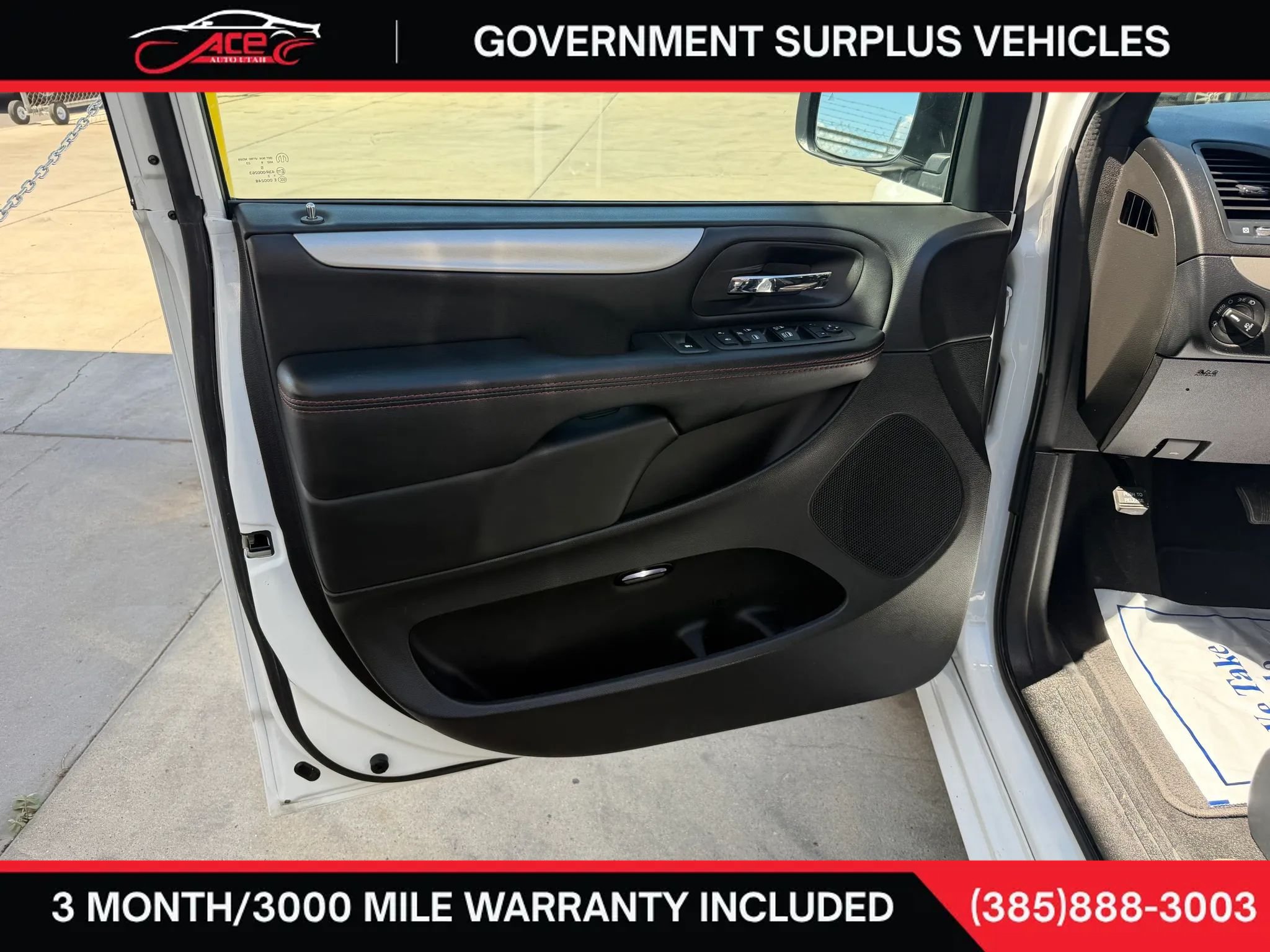 Used 2019 Dodge Grand Caravan GT w/ Safety Sphere Group FWD image 17