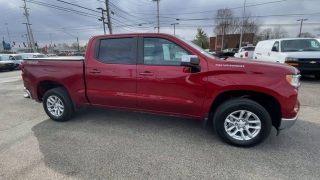 Used 2023 Chevrolet Silverado 1500 LT image 3