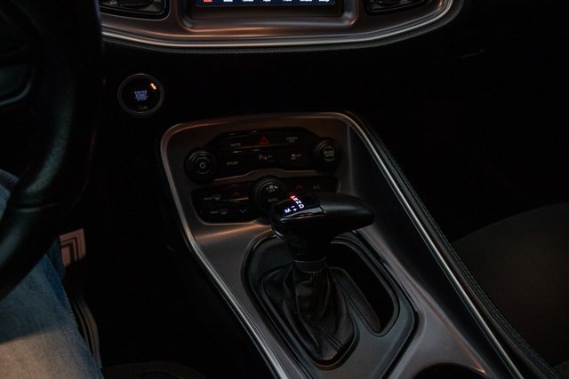 Used 2022 Dodge Challenger GT image 33