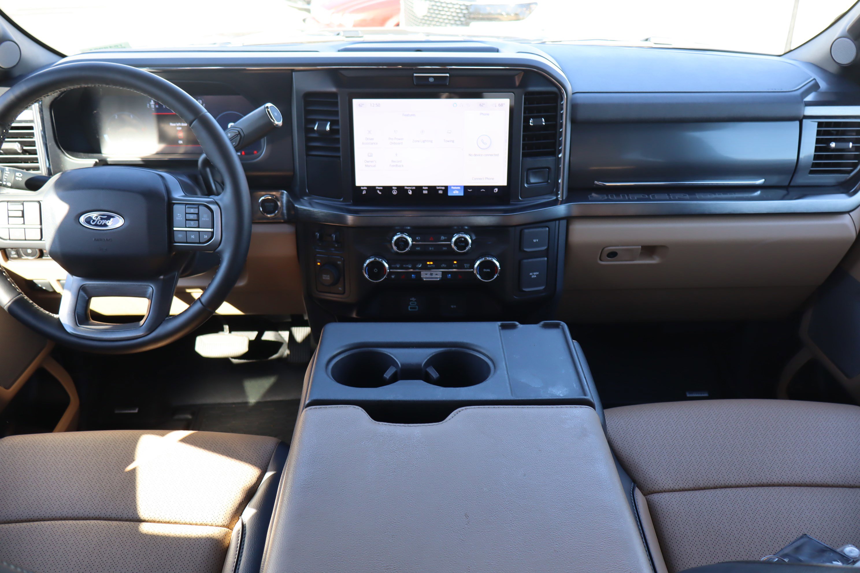Used 2025 Ford F250 Lariat image 17