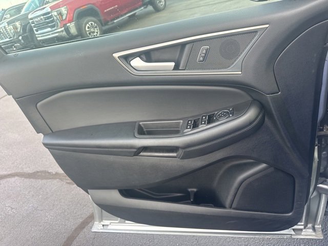 Used 2024 Ford Edge SEL image 14