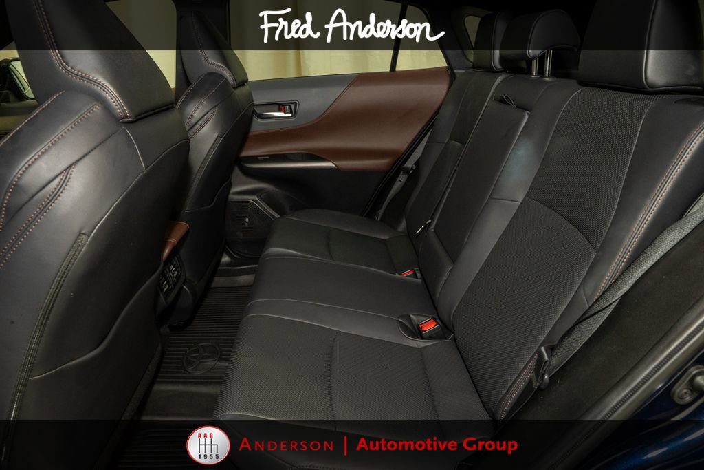 Certified 2023 Toyota Venza Limited AWD/4WD image 9