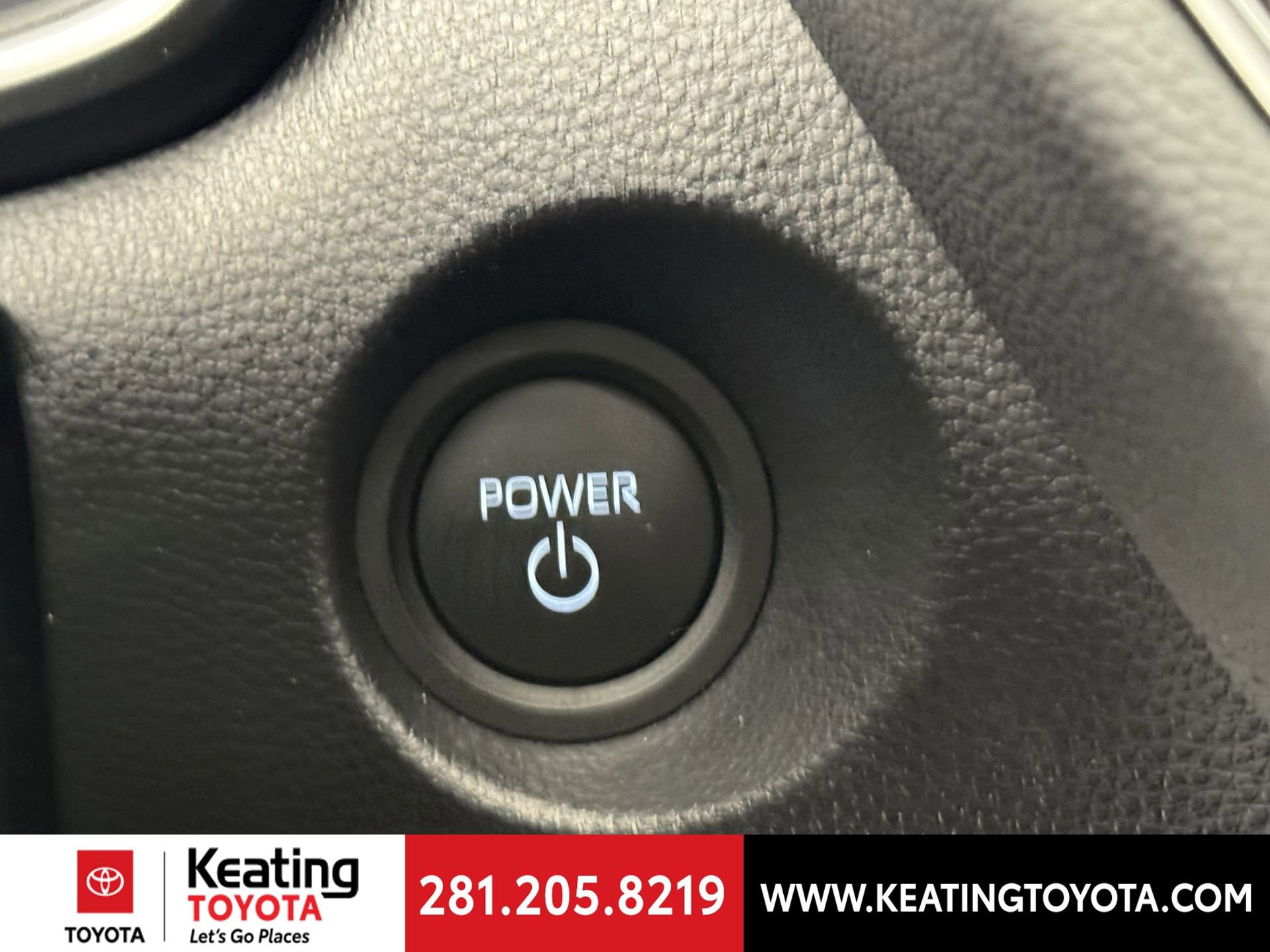 Used 2025 Toyota Corolla Cross AWD Hybrid w/ Convenience Package image 30