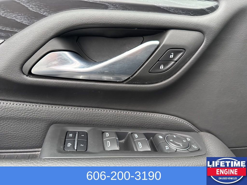 Used 2023 GMC Yukon Denali image 26