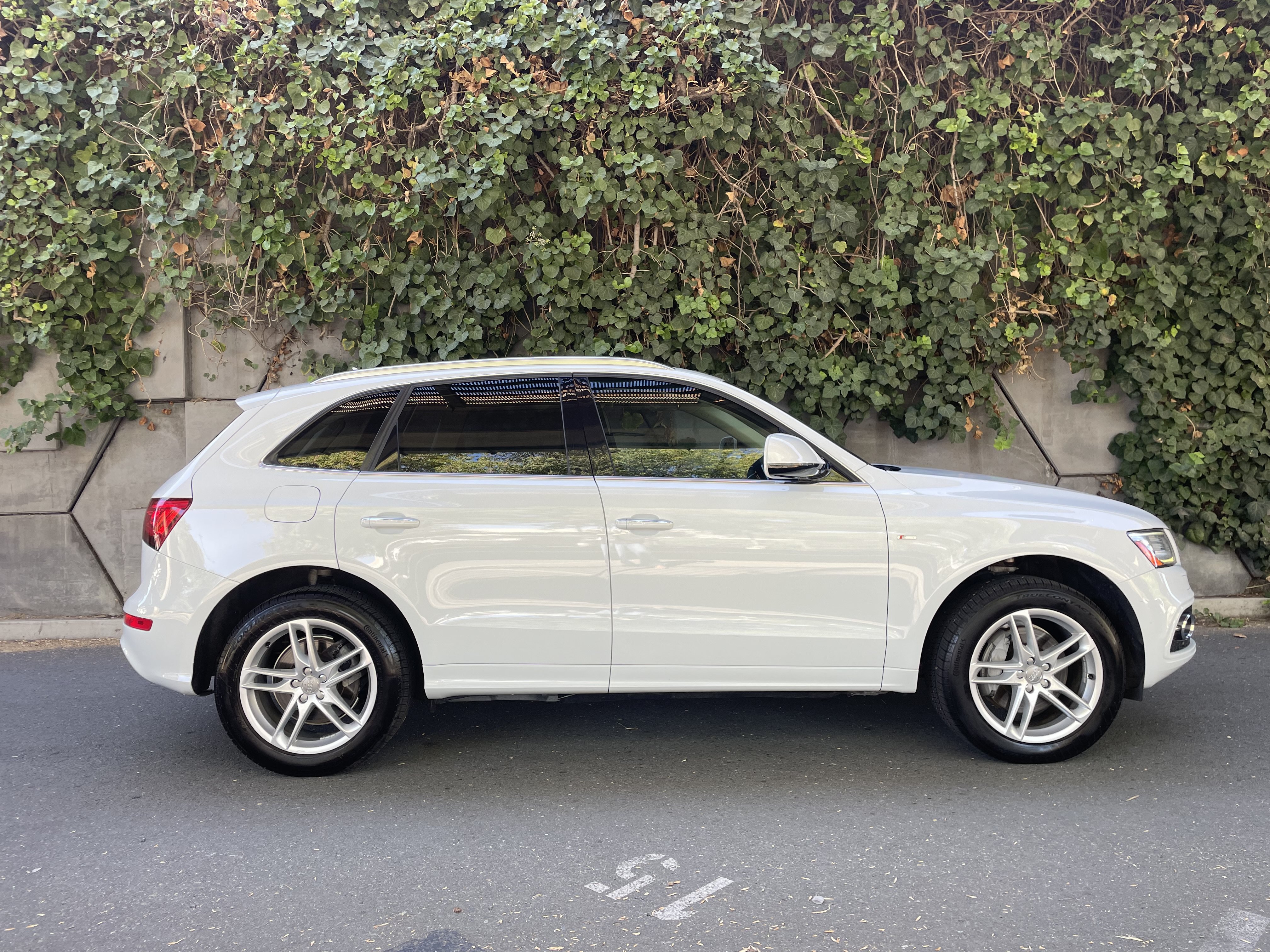 Used 2016 Audi Q5 3.0T Premium Plus w/ Technology Package AWD/4WD image 5
