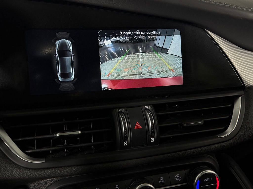 Used 2024 Alfa Romeo Giulia Veloce image 18
