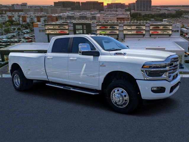 Used 2026 RAM 3500 Laramie AWD/4WD image 1