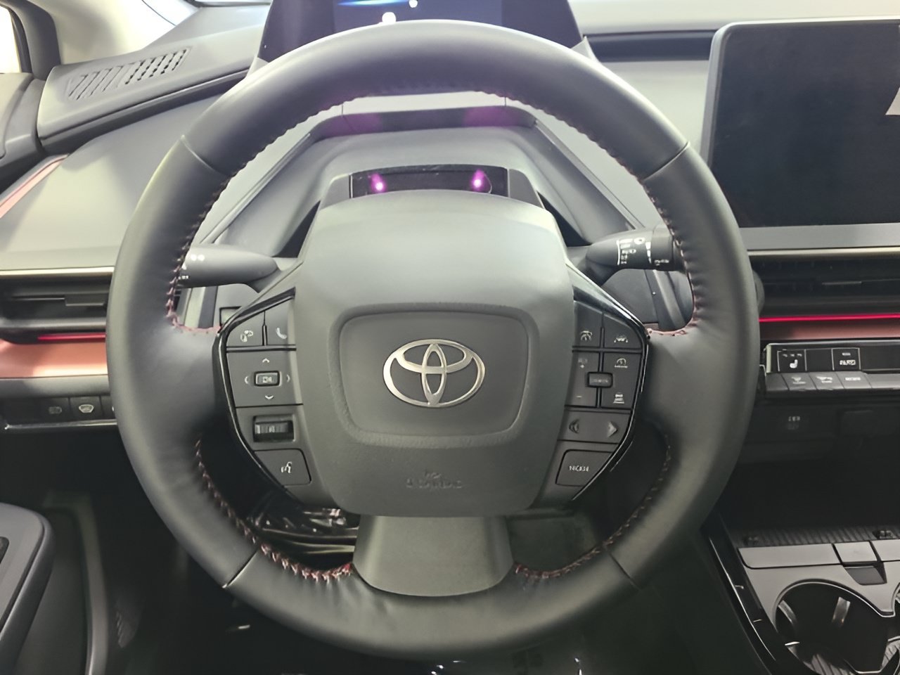 Used 2024 Toyota Prius Prime FWD image 22